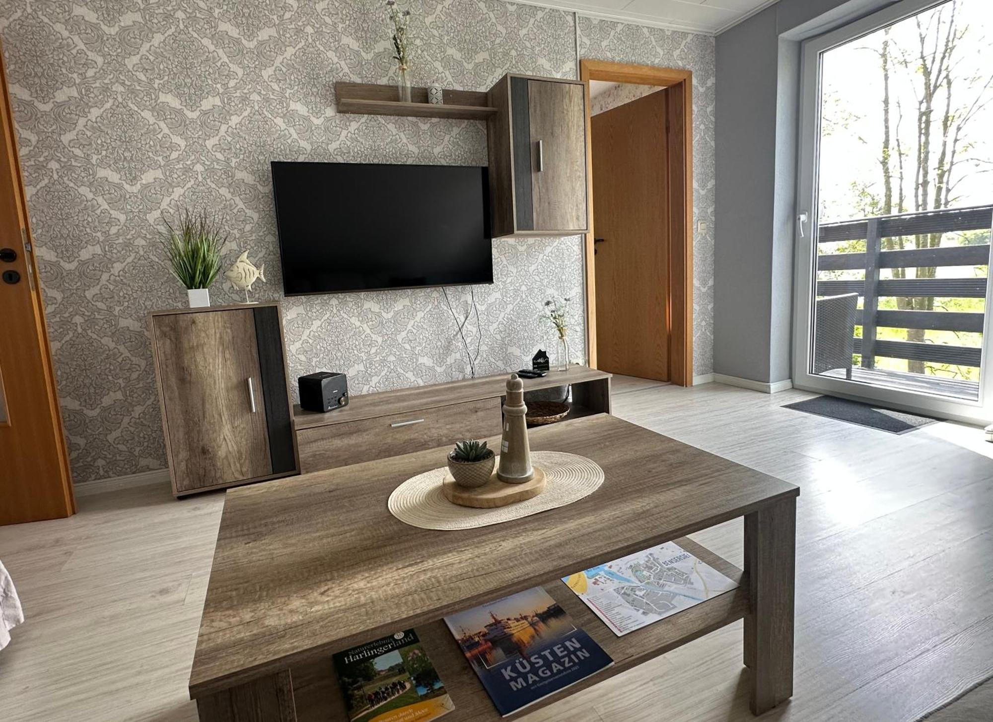 Rosenhaus Esens - Wohnung Backbord Extérieur photo